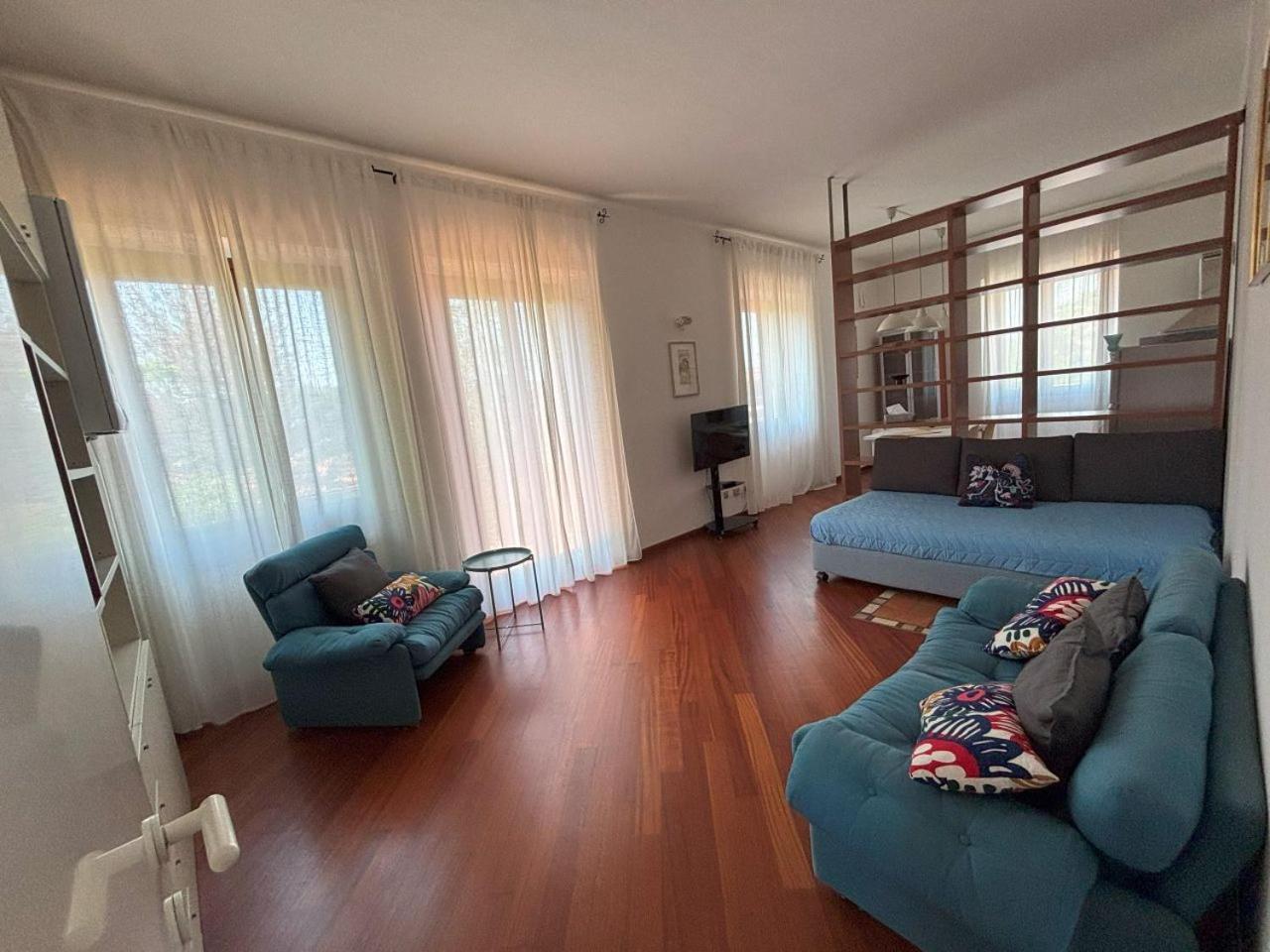 Borgo Ticino Casa Vacanze Magnolia מראה חיצוני תמונה